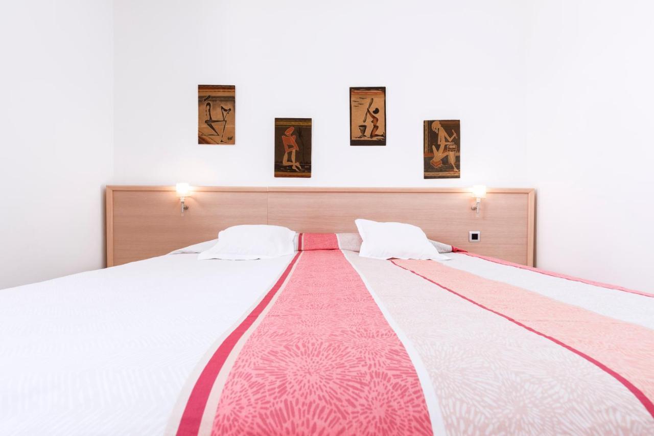 Home2Book Sea Front El Granillo, Beach & Wifi كوستا كالما المظهر الخارجي الصورة
